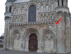 Le bain du Christ et Joseph, leur position sur la façade de Notre-Dame la Grande à Poitiers