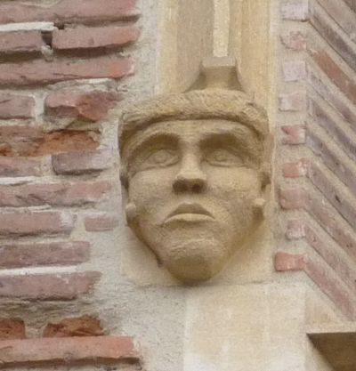 Toulouse, musée Saint-Raymond, façade postérieure, fenêtre 1, détail