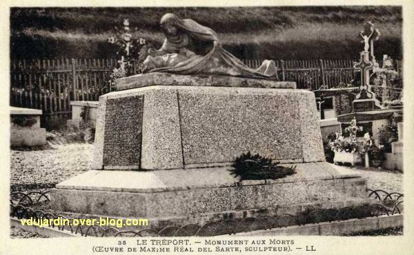 Monument aux morts du Tréport par Réal del Sarte, carte postale ancienne