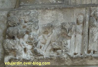 Poitiers, portail Saint-Michel de la cathédrale, gauche, 03, arbre, oiseaux et personnage