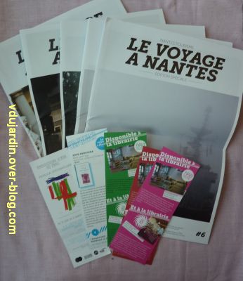 Cartes à publicité collectées par moi-même, à Nantes, 1, port-folio