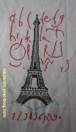 Une tour Eiffel brodée, 6, l'ensemble terminé