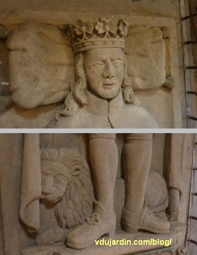 cénotaphe de Guy Geoffroy Guillaume dans l'église Saint-Jean-de-Montinerneuf à Poitiers, détails de la tête et des pieds